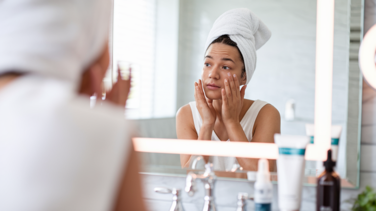 Bouton Tête : Pourquoi et Comment s&rsquo;en Débarrasser ?